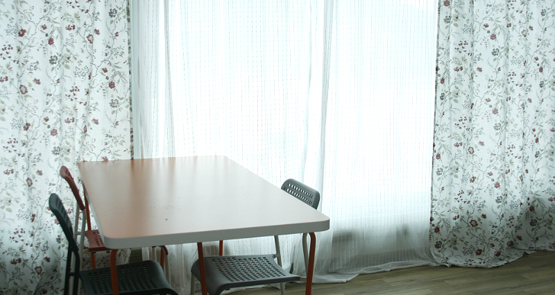 ROOM 102호